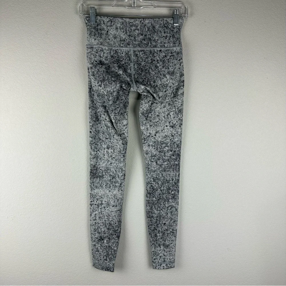 Lululemon White Gray Antiqued Alpine Wunder Under Athletic Athleisure Leggings 4
